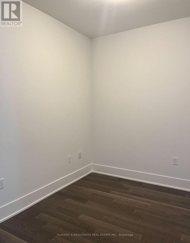 Photo du bâtiment - 29 Queens Quay E