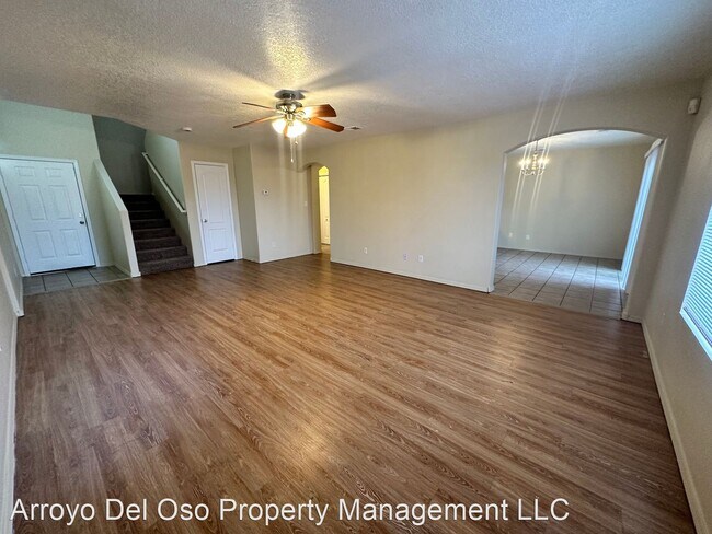 Foto del edificio - 4 br, 2.5 bath House - 760 Bear Grass Cour...