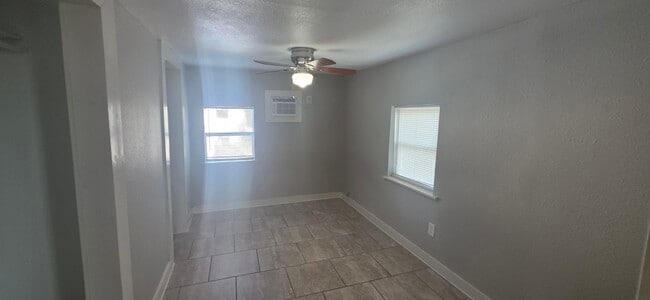 Foto del edificio - 712 40th St