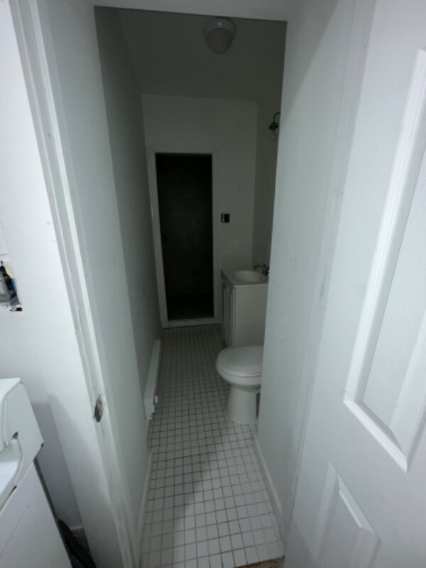 Building Photo - 1812 Hart Ln