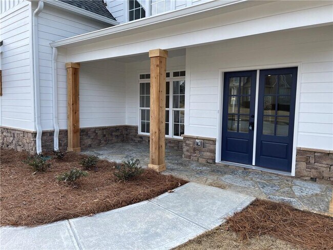 Building Photo - 72 Hanover Dr