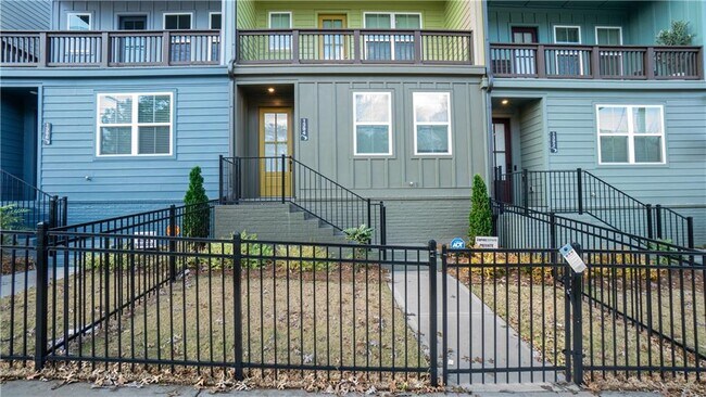 Building Photo - 1394 Cozy Cir SE