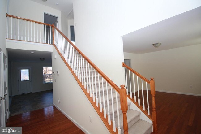 Foto del edificio - 713 W Birdie Ln