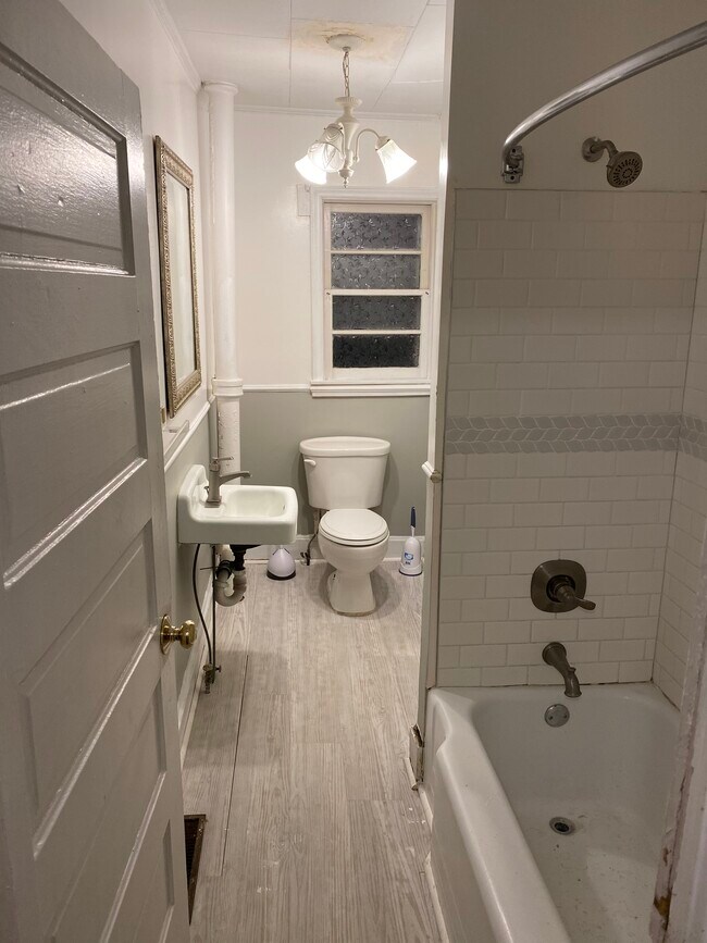 Bathroom - 110 E Umstead St