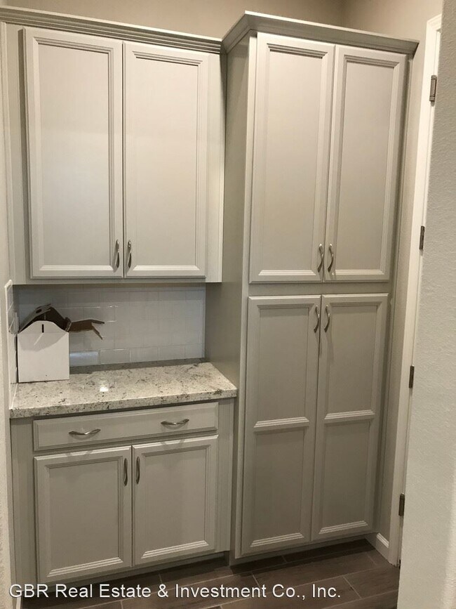 Building Photo - 3 br, 2.5 bath House - 4239 Silver Lupine ...
