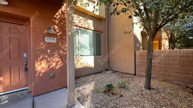 Building Photo - 2396 E Emerald Moon Dr