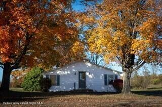 Primary Photo - 32 Treeland Farm Rd