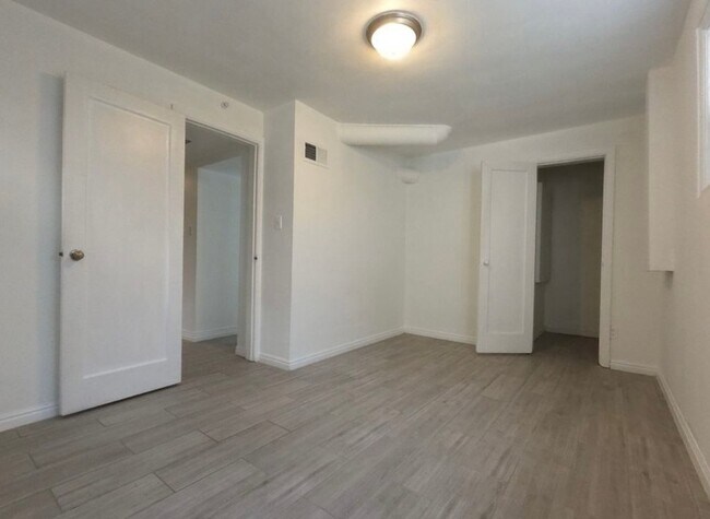 Foto del edificio - 1767 S 1700 E