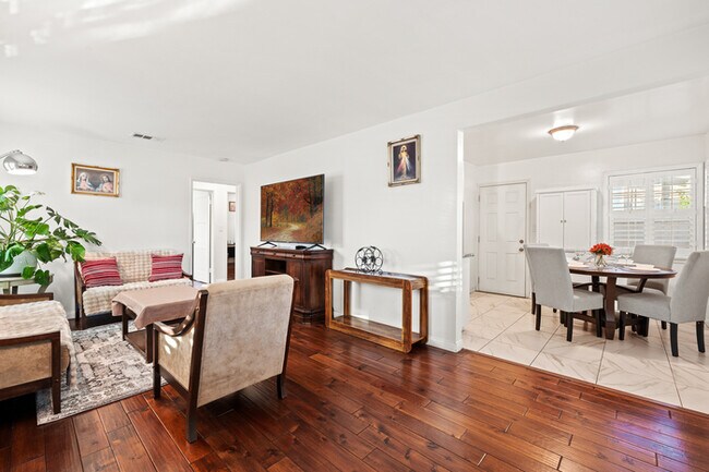 Foto del edificio - 1751 Belmont Ave