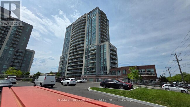 Photo du bâtiment - 1328-1328 Birchmount Rd