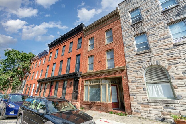Building Photo - 677 Washington Blvd