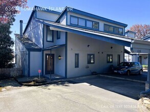 Building Photo - 636 N Tomahawk Island Dr