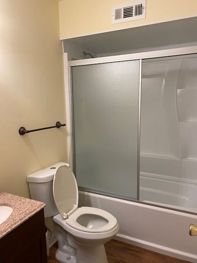 Photo - Colonial Circle House