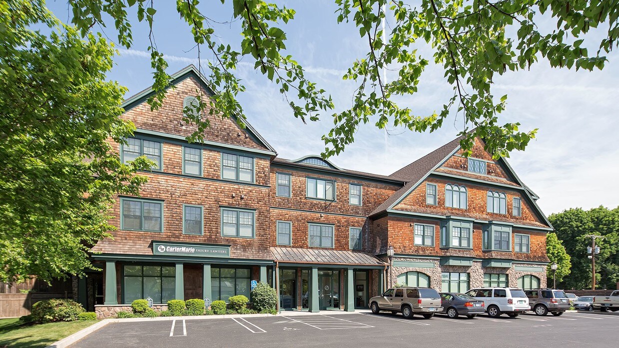 Spinnaker Brook Apartments in Milford, CT