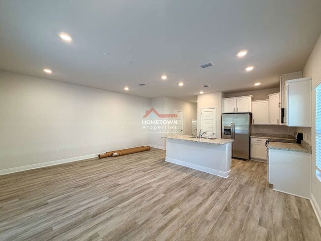 Foto del edificio - 714 Giese Ln