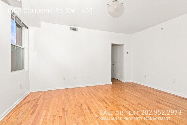 Foto del edificio - 1458 Columbia Rd NW