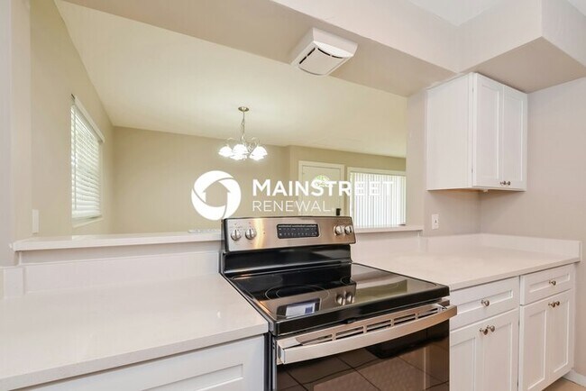 Foto del edificio - 3 Bedroom Pet-Friendly Home in West Bradenton, FL with Main Street Renewal