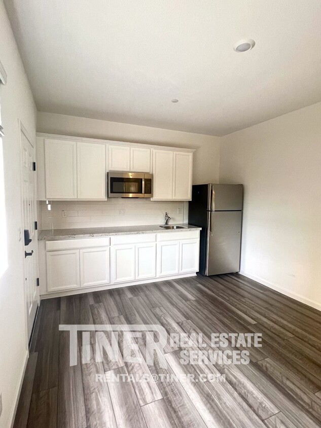 Foto del edificio - Charming ADU in desirable location