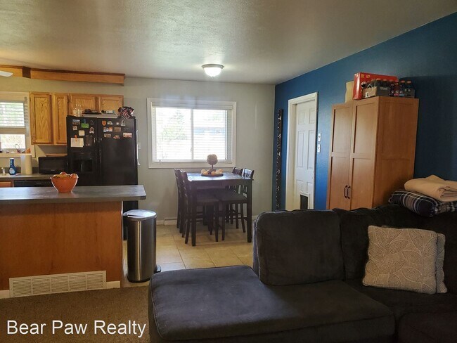 Building Photo - 4 br, 2 bath House - 5122 Linden Way