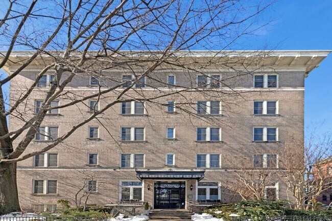 Foto del edificio - 1916 17th St NW