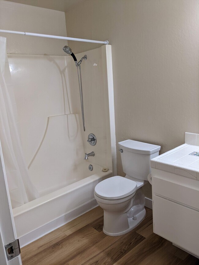 1313 Merrivale West Square, San Jose, CA 95117 Townhouse for Rent in