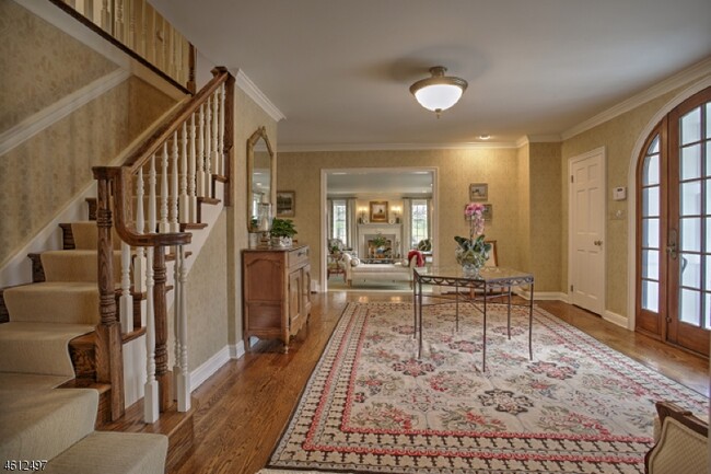 Building Photo - 5 Amalia Ct