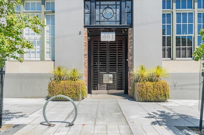Foto del edificio - 461 2nd St