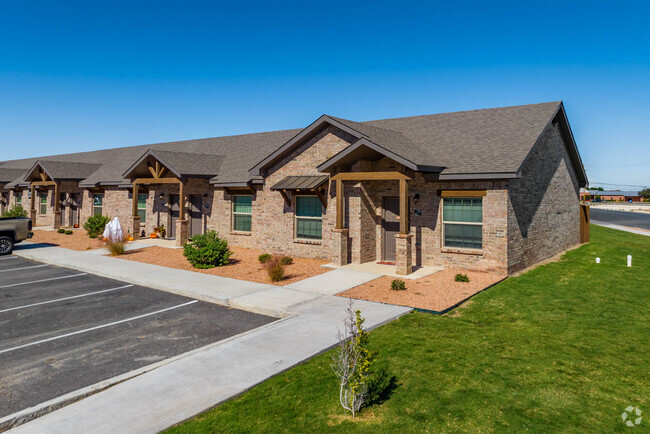 Unit Exterior - Wolf Creek Apartments