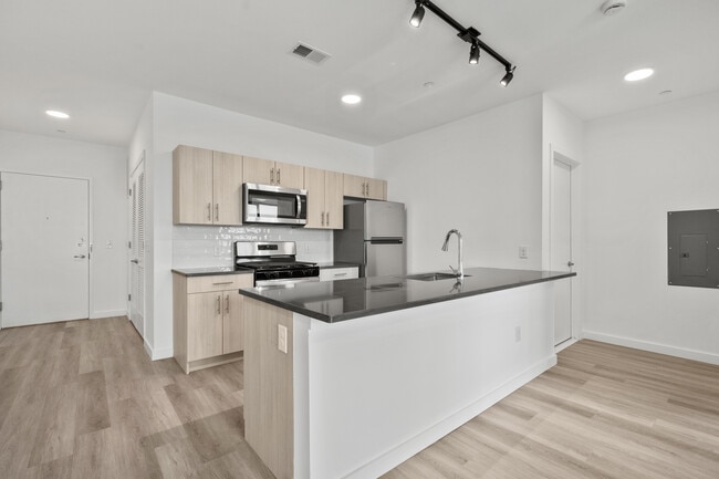 Building Photo - TFG 117-121 Prospect Urban Renewal