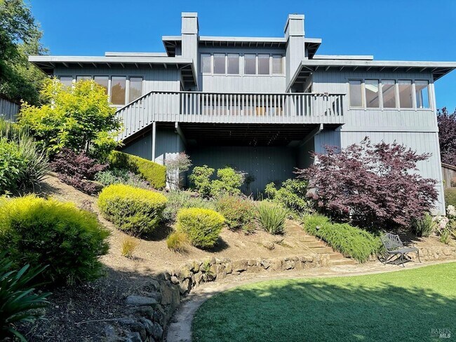 Building Photo - 172 Great Cir Dr