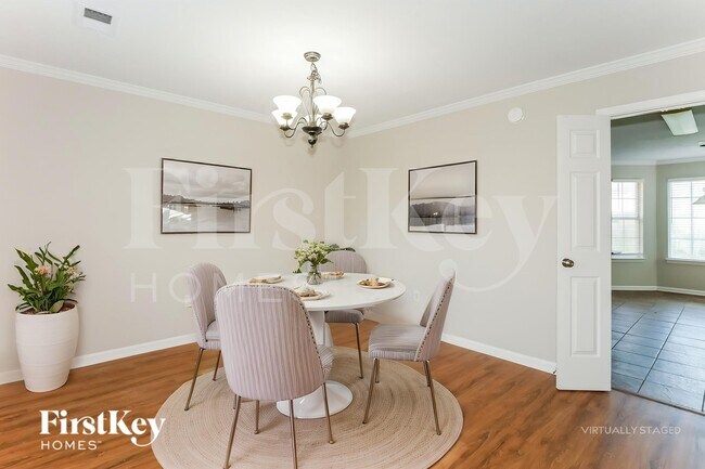 Foto del edificio - 13629 Hunters Forest Cove