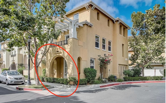 Foto del edificio - 1793 Hillebrant Plz