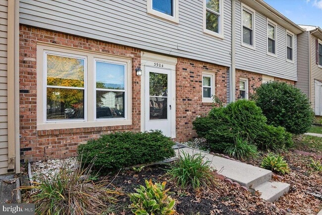 Building Photo - 3904 Elberta Ln