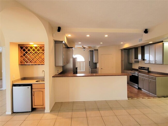 Foto del edificio - 606 North Point Dr