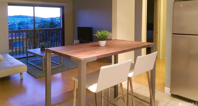 Dining + Living - 380 Monterey Blvd #205 Apartments