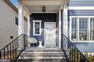 Building Photo - 215 E Chew Ave