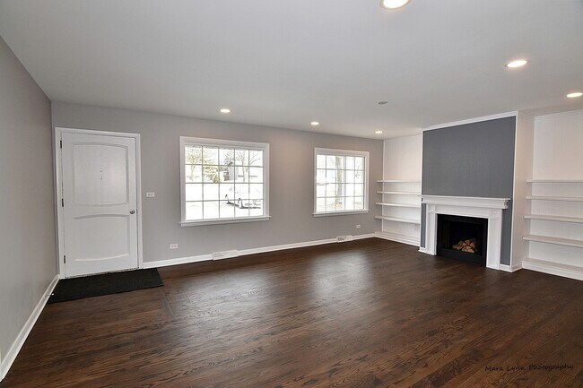 Building Photo - 603 Maple Ave