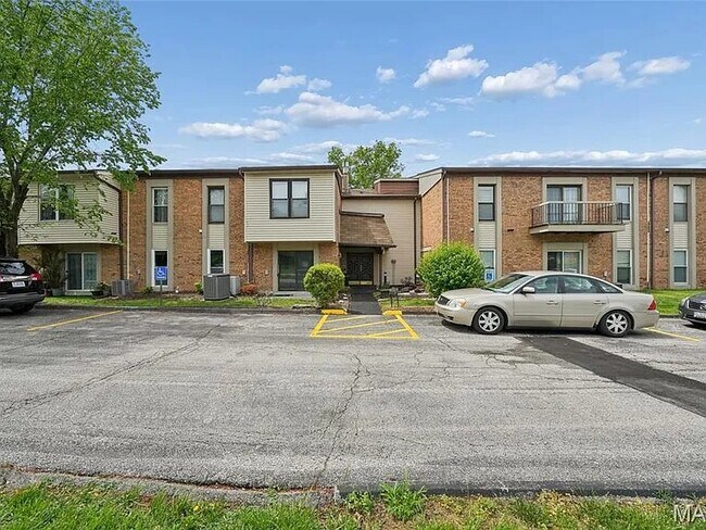 Building Photo - 1279 Guelbreth Lane
