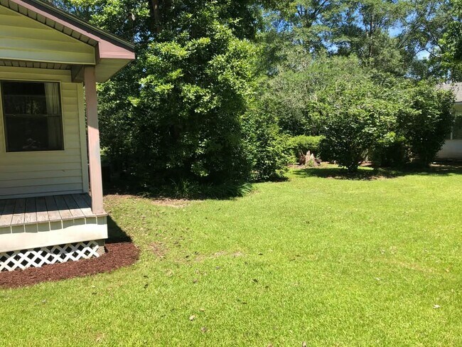 Building Photo - 134 Liberty Rd