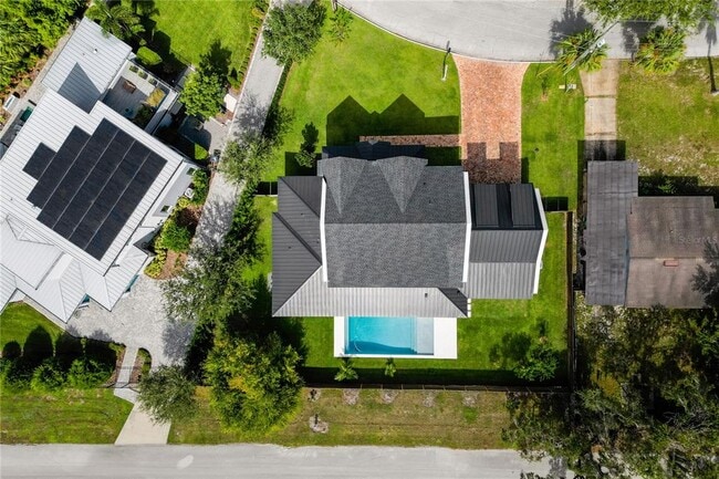 Building Photo - 1814 Barker Dr