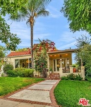 Building Photo - 5182 Ellenwood Dr