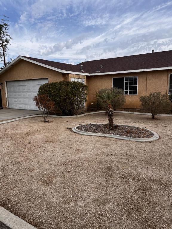 Foto principal - 38657 25th St E