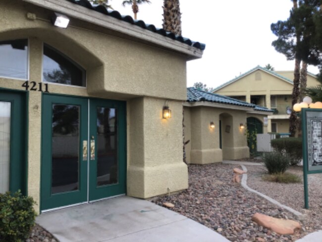 Foto del edificio - 1520 Jamielinn Ln