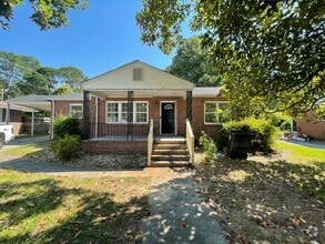 Building Photo - 1214 Elizabeth Rd W