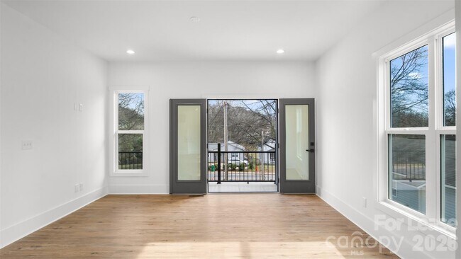 Foto del edificio - 1609 N Davidson St