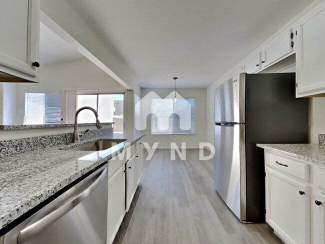 Foto del edificio - 5947 E Nance St