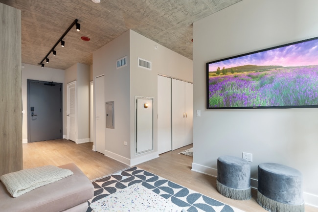 Foto del edificio - 1127 W Tilden St