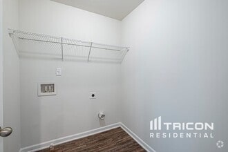 Building Photo - 4162 Bella View Dr