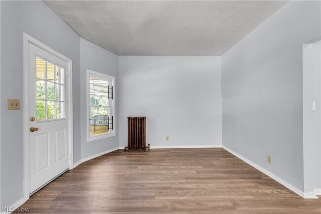 Foto del edificio - 3103 Ruby Ave