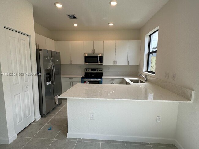 Foto del edificio - 13262 SW 285th St